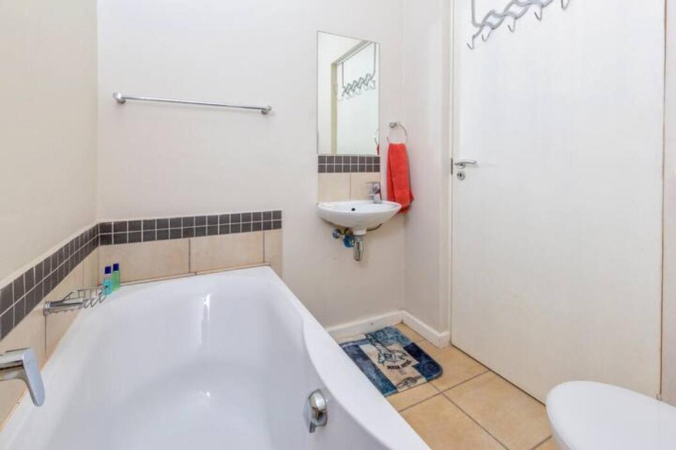Oyster Walk Knysna - 2 Bedroom Eksteriør billede
